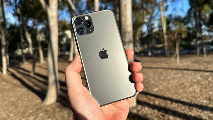Risks of Careless iPhone Service and Its Impact on Device Performance